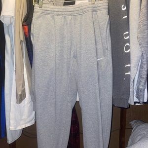 Nike Sweatpants